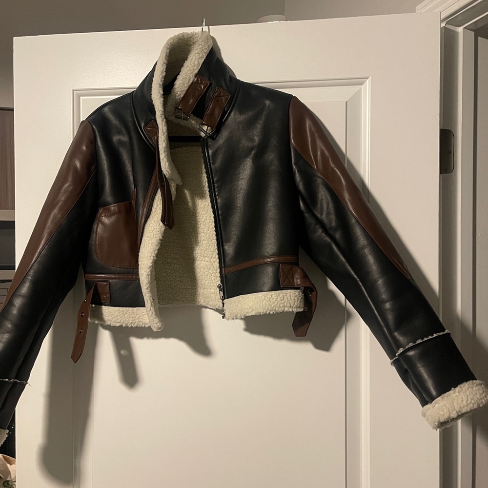 Missguided crop contrast aviator jacket in multi